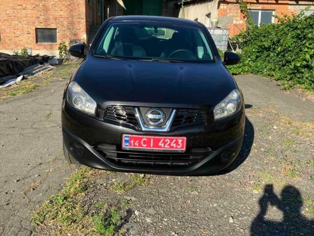 Черный Ниссан Кашкай, объемом двигателя 1.6 л и пробегом 174 тыс. км за 8900 $, фото 1 на Automoto.ua