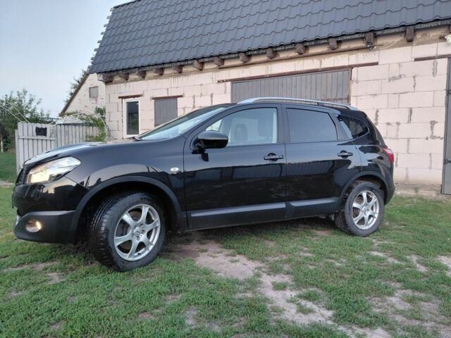 Чорний Ніссан Кашкай, об'ємом двигуна 2 л та пробігом 245 тис. км за 10000 $, фото 2 на Automoto.ua