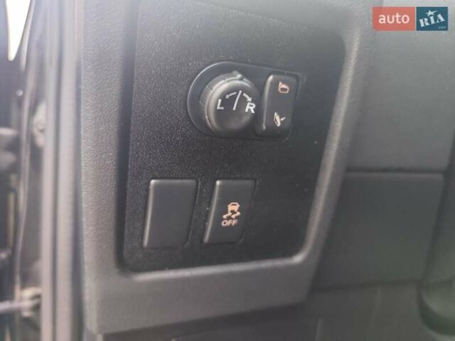 Черный Ниссан Кашкай, объемом двигателя 1.5 л и пробегом 217 тыс. км за 9850 $, фото 45 на Automoto.ua