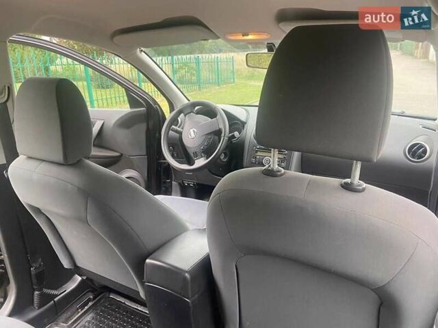 Чорний Ніссан Кашкай, об'ємом двигуна 1.6 л та пробігом 220 тис. км за 10500 $, фото 18 на Automoto.ua