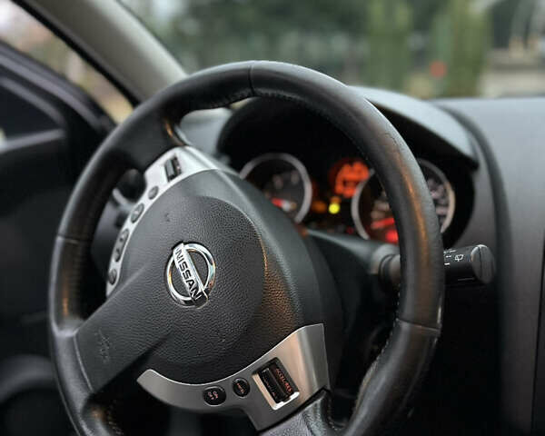 Черный Ниссан Кашкай, объемом двигателя 1.46 л и пробегом 266 тыс. км за 9400 $, фото 39 на Automoto.ua