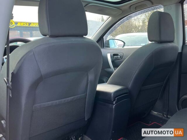 Черный Ниссан Кашкай, объемом двигателя 2 л и пробегом 217 тыс. км за 11800 $, фото 17 на Automoto.ua