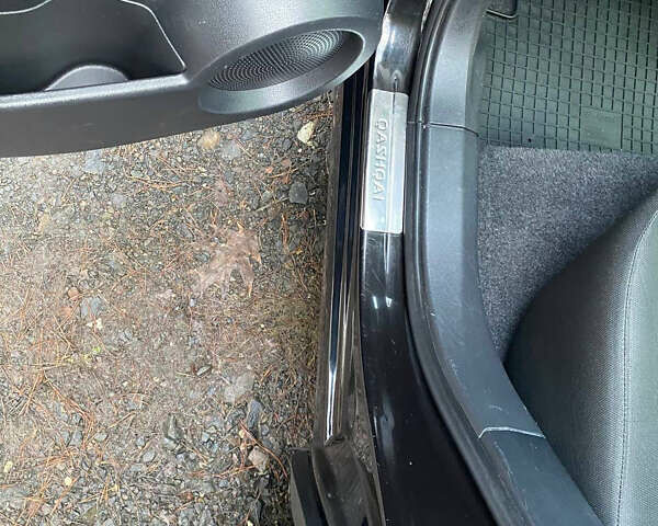 Черный Ниссан Кашкай, объемом двигателя 2 л и пробегом 230 тыс. км за 11999 $, фото 87 на Automoto.ua