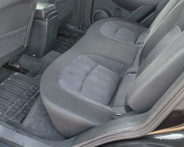 Черный Ниссан Кашкай, объемом двигателя 1.5 л и пробегом 236 тыс. км за 10800 $, фото 9 на Automoto.ua