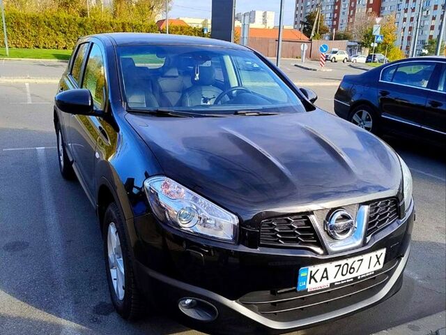 Черный Ниссан Кашкай, объемом двигателя 2 л и пробегом 163 тыс. км за 10700 $, фото 6 на Automoto.ua