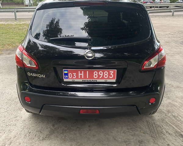 Чорний Ніссан Кашкай, об'ємом двигуна 1.6 л та пробігом 200 тис. км за 9999 $, фото 20 на Automoto.ua