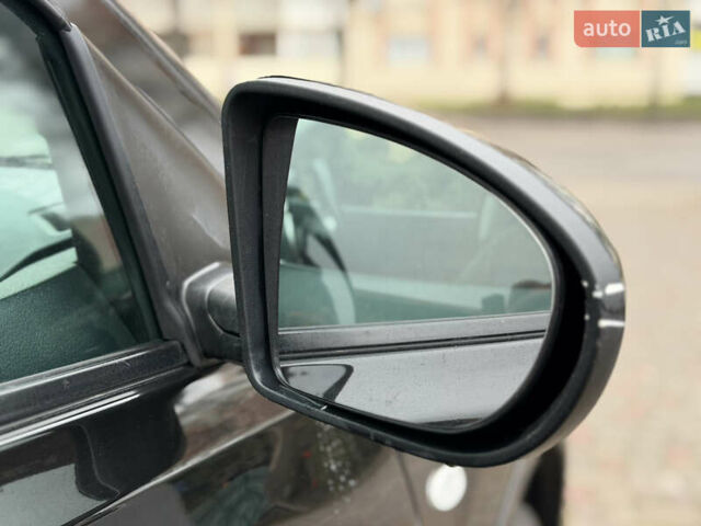 Черный Ниссан Кашкай, объемом двигателя 1.46 л и пробегом 330 тыс. км за 9000 $, фото 34 на Automoto.ua