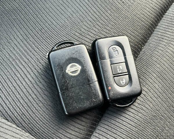 Чорний Ніссан Кашкай, об'ємом двигуна 2 л та пробігом 230 тис. км за 12299 $, фото 111 на Automoto.ua