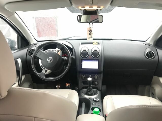 Черный Ниссан Кашкай, объемом двигателя 2 л и пробегом 207 тыс. км за 13500 $, фото 10 на Automoto.ua