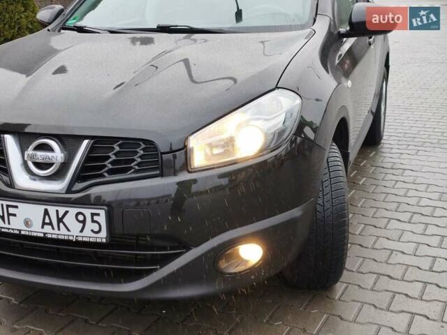 Черный Ниссан Кашкай, объемом двигателя 2 л и пробегом 202 тыс. км за 10750 $, фото 8 на Automoto.ua