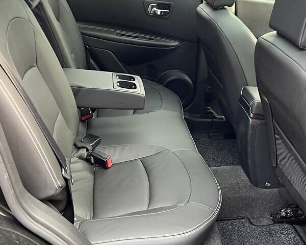 Черный Ниссан Кашкай, объемом двигателя 2 л и пробегом 199 тыс. км за 12999 $, фото 12 на Automoto.ua