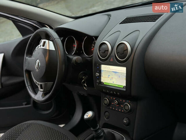 Черный Ниссан Кашкай, объемом двигателя 1.46 л и пробегом 266 тыс. км за 9400 $, фото 31 на Automoto.ua