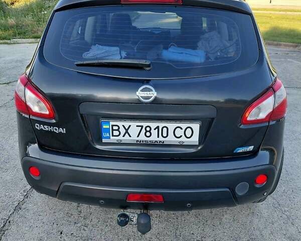 Черный Ниссан Кашкай, объемом двигателя 1.5 л и пробегом 236 тыс. км за 10800 $, фото 5 на Automoto.ua