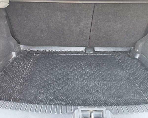 Черный Ниссан Кашкай, объемом двигателя 1.5 л и пробегом 236 тыс. км за 10800 $, фото 10 на Automoto.ua