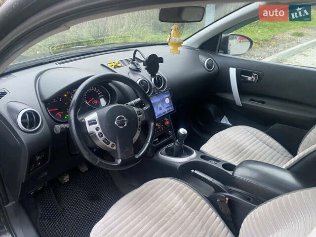 Черный Ниссан Кашкай, объемом двигателя 1.46 л и пробегом 255 тыс. км за 9750 $, фото 5 на Automoto.ua