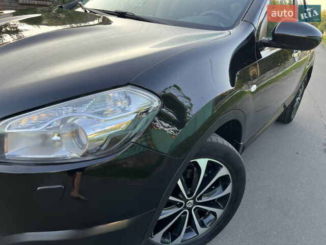 Чорний Ніссан Кашкай, об'ємом двигуна 2 л та пробігом 230 тис. км за 12299 $, фото 3 на Automoto.ua