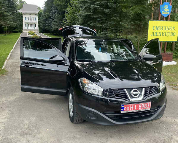 Чорний Ніссан Кашкай, об'ємом двигуна 1.6 л та пробігом 200 тис. км за 9999 $, фото 28 на Automoto.ua