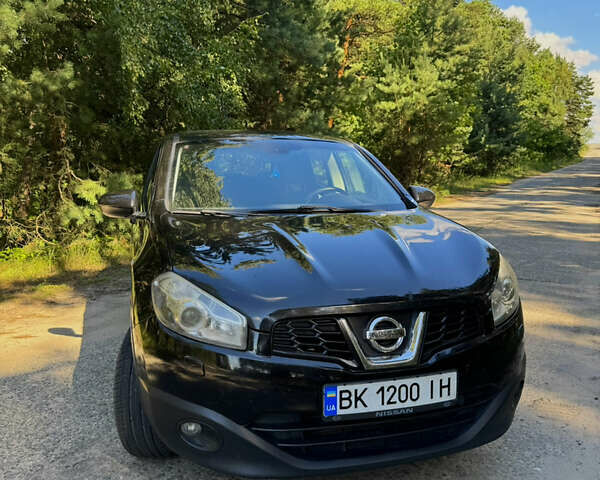 Чорний Ніссан Кашкай, об'ємом двигуна 1.5 л та пробігом 265 тис. км за 9500 $, фото 2 на Automoto.ua