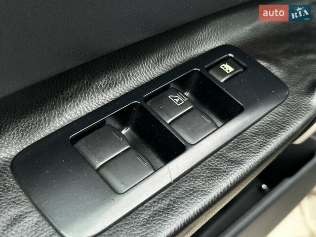 Черный Ниссан Кашкай, объемом двигателя 1.46 л и пробегом 254 тыс. км за 9800 $, фото 14 на Automoto.ua