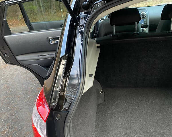 Черный Ниссан Кашкай, объемом двигателя 2 л и пробегом 230 тыс. км за 11999 $, фото 119 на Automoto.ua