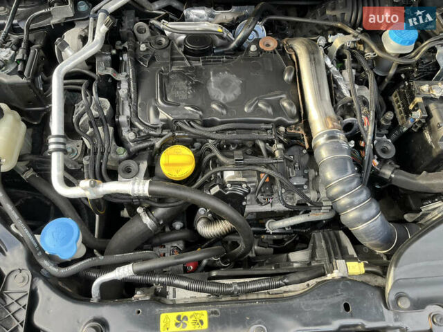 Чорний Ніссан Кашкай, об'ємом двигуна 2 л та пробігом 230 тис. км за 12299 $, фото 184 на Automoto.ua