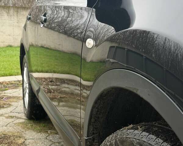 Черный Ниссан Кашкай, объемом двигателя 1.5 л и пробегом 261 тыс. км за 10500 $, фото 8 на Automoto.ua