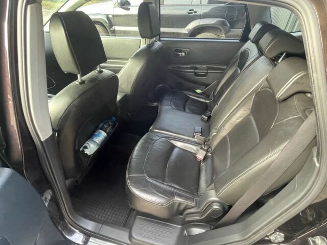 Черный Ниссан Кашкай, объемом двигателя 2 л и пробегом 268 тыс. км за 11000 $, фото 11 на Automoto.ua