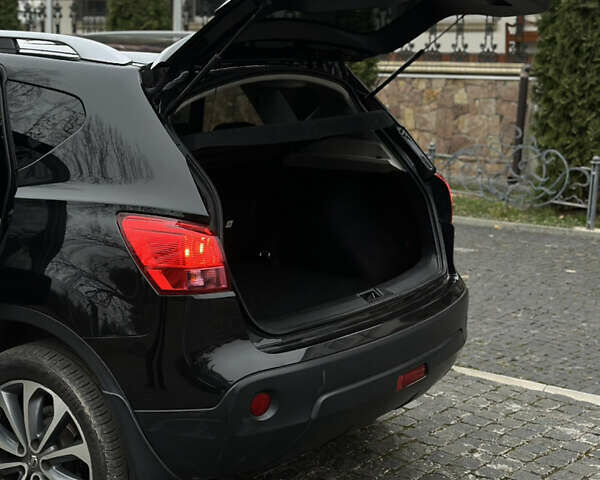 Черный Ниссан Кашкай, объемом двигателя 1.46 л и пробегом 266 тыс. км за 9400 $, фото 22 на Automoto.ua