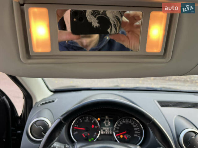 Чорний Ніссан Кашкай, об'ємом двигуна 2 л та пробігом 230 тис. км за 12299 $, фото 116 на Automoto.ua