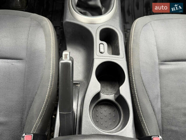 Черный Ниссан Кашкай, объемом двигателя 1.46 л и пробегом 330 тыс. км за 9000 $, фото 43 на Automoto.ua