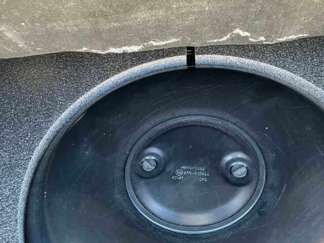 Черный Ниссан Кашкай, объемом двигателя 1.6 л и пробегом 174 тыс. км за 8900 $, фото 17 на Automoto.ua