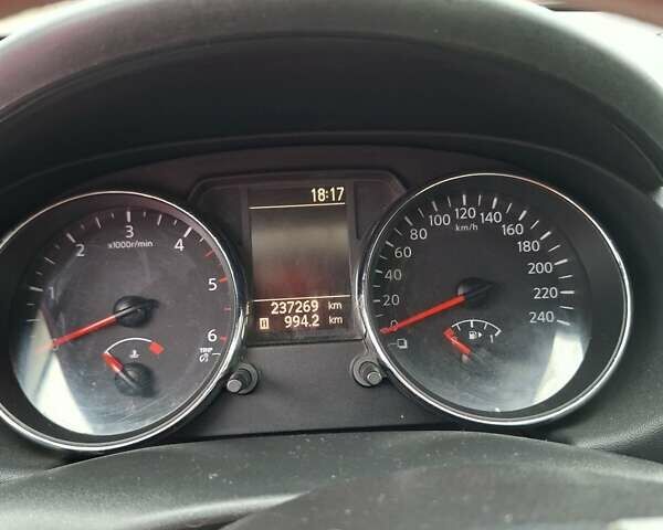 Черный Ниссан Кашкай, объемом двигателя 1.46 л и пробегом 237 тыс. км за 8000 $, фото 18 на Automoto.ua