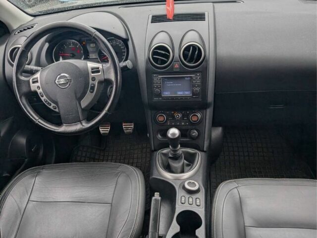 Черный Ниссан Кашкай, объемом двигателя 2 л и пробегом 235 тыс. км за 10499 $, фото 4 на Automoto.ua