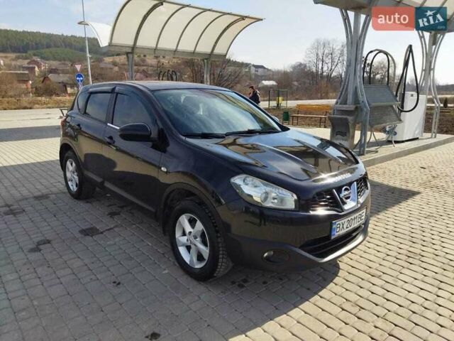 Черный Ниссан Кашкай, объемом двигателя 2 л и пробегом 150 тыс. км за 10000 $, фото 2 на Automoto.ua