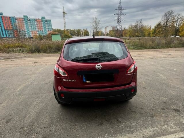 Чорний Ніссан Кашкай, об'ємом двигуна 2 л та пробігом 209 тис. км за 10500 $, фото 1 на Automoto.ua