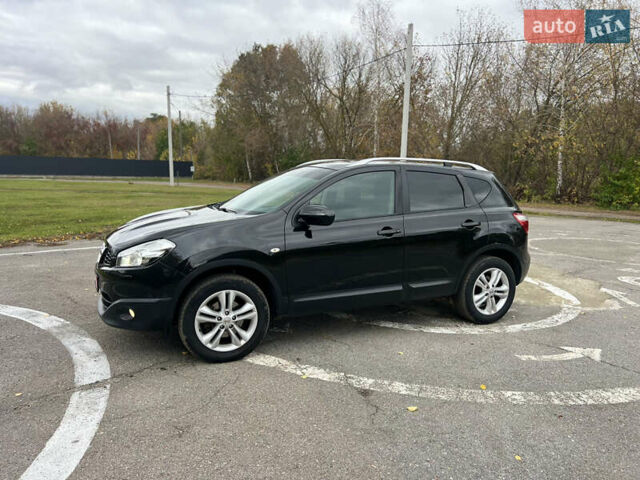 Черный Ниссан Кашкай, объемом двигателя 1.5 л и пробегом 221 тыс. км за 10900 $, фото 1 на Automoto.ua