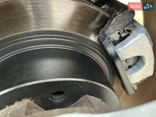 Чорний Ніссан Кашкай, об'ємом двигуна 2 л та пробігом 230 тис. км за 12299 $, фото 95 на Automoto.ua