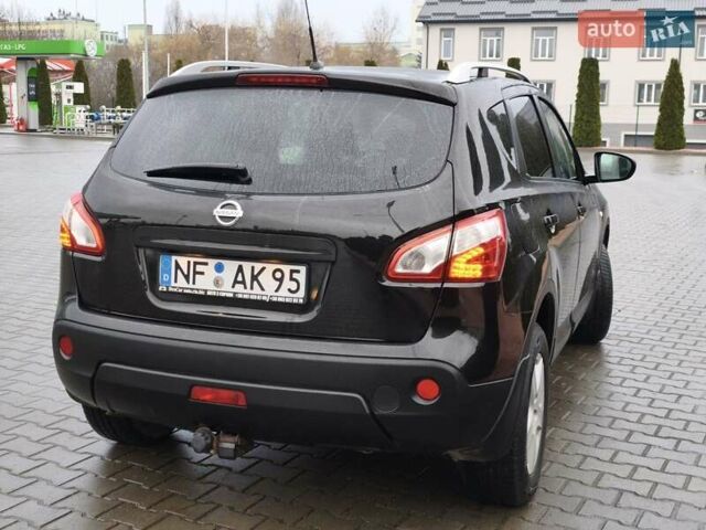 Черный Ниссан Кашкай, объемом двигателя 2 л и пробегом 202 тыс. км за 10750 $, фото 5 на Automoto.ua