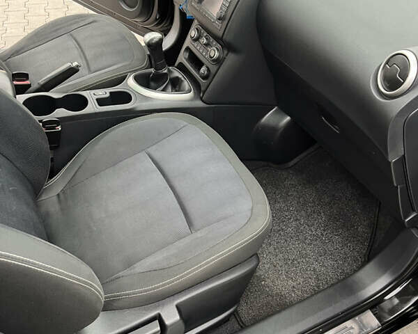 Черный Ниссан Кашкай, объемом двигателя 0 л и пробегом 239 тыс. км за 9650 $, фото 28 на Automoto.ua