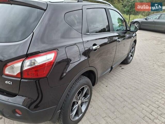 Черный Ниссан Кашкай, объемом двигателя 2 л и пробегом 193 тыс. км за 10600 $, фото 17 на Automoto.ua