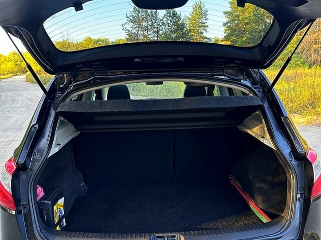 Черный Ниссан Кашкай, объемом двигателя 2 л и пробегом 235 тыс. км за 11500 $, фото 12 на Automoto.ua