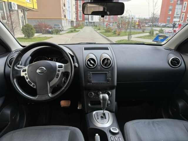 Черный Ниссан Кашкай, объемом двигателя 2 л и пробегом 231 тыс. км за 12700 $, фото 4 на Automoto.ua