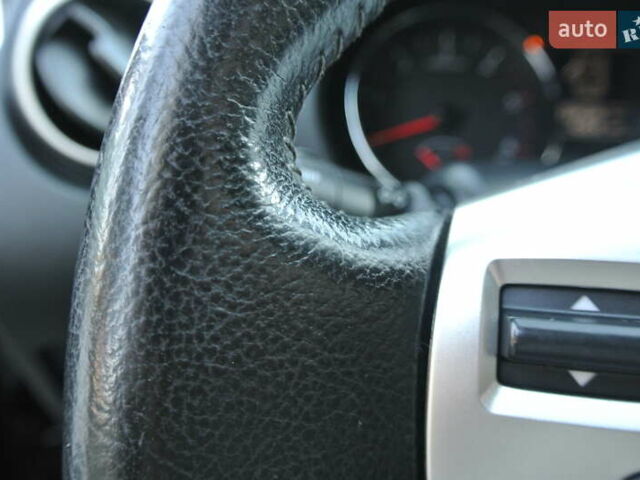 Черный Ниссан Кашкай, объемом двигателя 2 л и пробегом 220 тыс. км за 13500 $, фото 43 на Automoto.ua