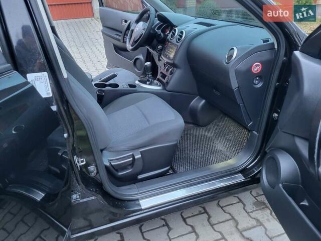 Чорний Ніссан Кашкай, об'ємом двигуна 1.5 л та пробігом 213 тис. км за 10400 $, фото 98 на Automoto.ua
