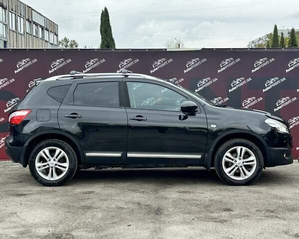 Черный Ниссан Кашкай, объемом двигателя 1.5 л и пробегом 151 тыс. км за 11900 $, фото 3 на Automoto.ua