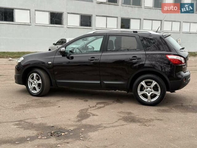 Чорний Ніссан Кашкай, об'ємом двигуна 2 л та пробігом 281 тис. км за 11499 $, фото 2 на Automoto.ua