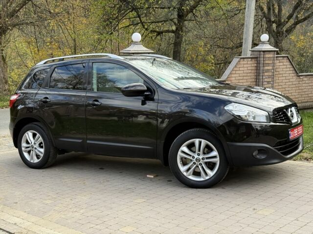 Чорний Ніссан Кашкай, об'ємом двигуна 1.5 л та пробігом 238 тис. км за 10200 $, фото 4 на Automoto.ua