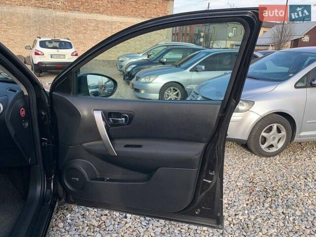 Черный Ниссан Кашкай, объемом двигателя 1.5 л и пробегом 233 тыс. км за 10699 $, фото 11 на Automoto.ua