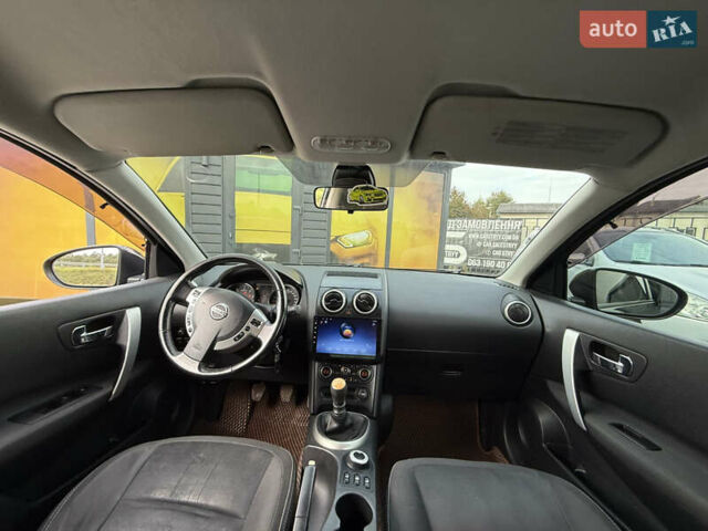 Черный Ниссан Кашкай, объемом двигателя 2 л и пробегом 174 тыс. км за 10999 $, фото 4 на Automoto.ua