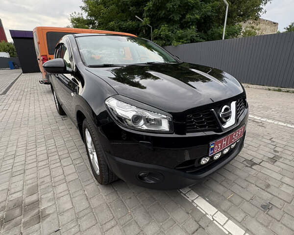 Чорний Ніссан Кашкай, об'ємом двигуна 2 л та пробігом 245 тис. км за 11500 $, фото 1 на Automoto.ua